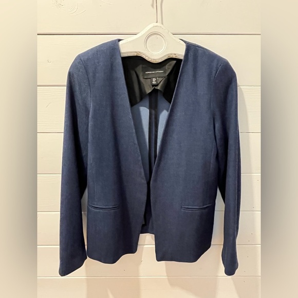 💙 Navy Stretch Blazer – Adrienne Vittadini Small 💙 - Picture 1 of 10